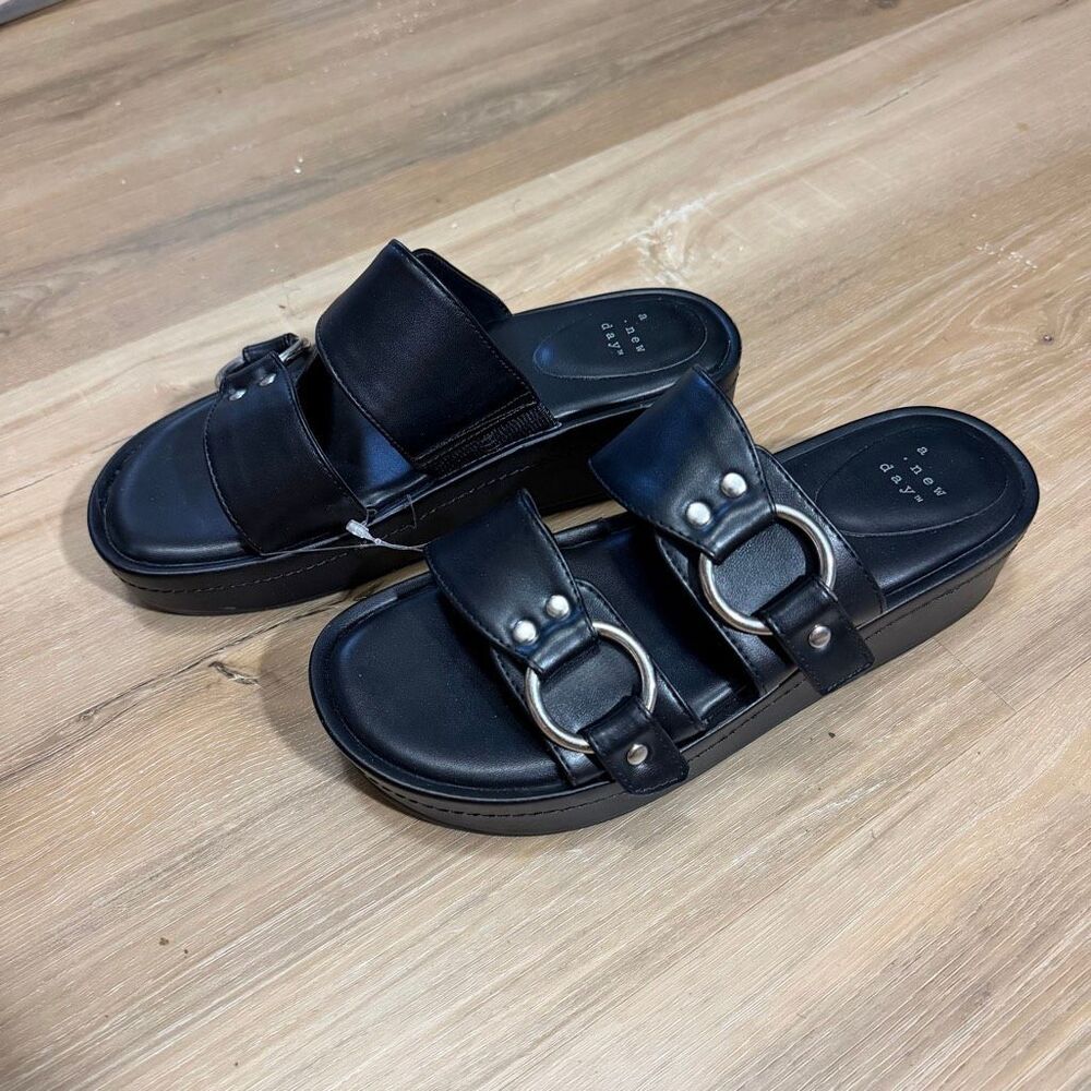 A New Day Target Black Slide Sandals Sz 6.5 Open Toe Everyday Casual Chunky Chic